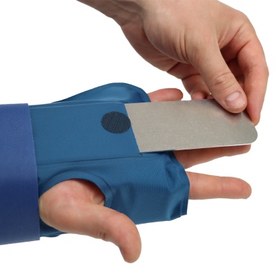 Aircast Hand/Wrist Cold Therapy Cryo/Cuff with Automatic Cold Therapy IC Cooler Saver Pack