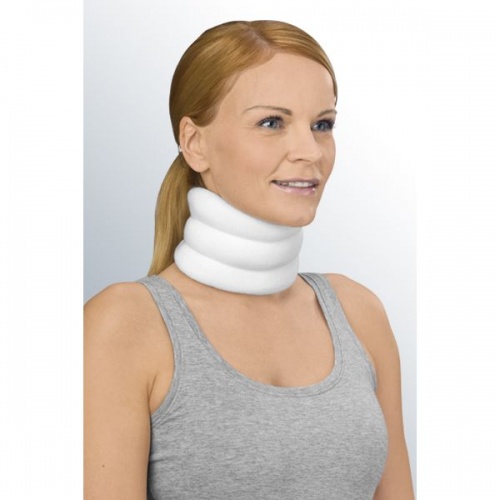 Medi Hereford Collar Neck Support Sports Supports Mobility