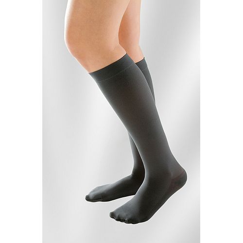 Juzo Attractive Below Knee 1821mmHg Poppy Seed Compression Stocking