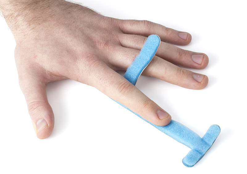 Step One: Place Your Finger Against the Splint