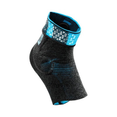 Ossur Black Form Fit Pro Ankle Compression Sleeve