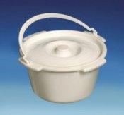 Potty with lid and handle