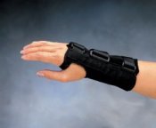 Comfort Cool D Ring Wrist Splint LARGE LEFT