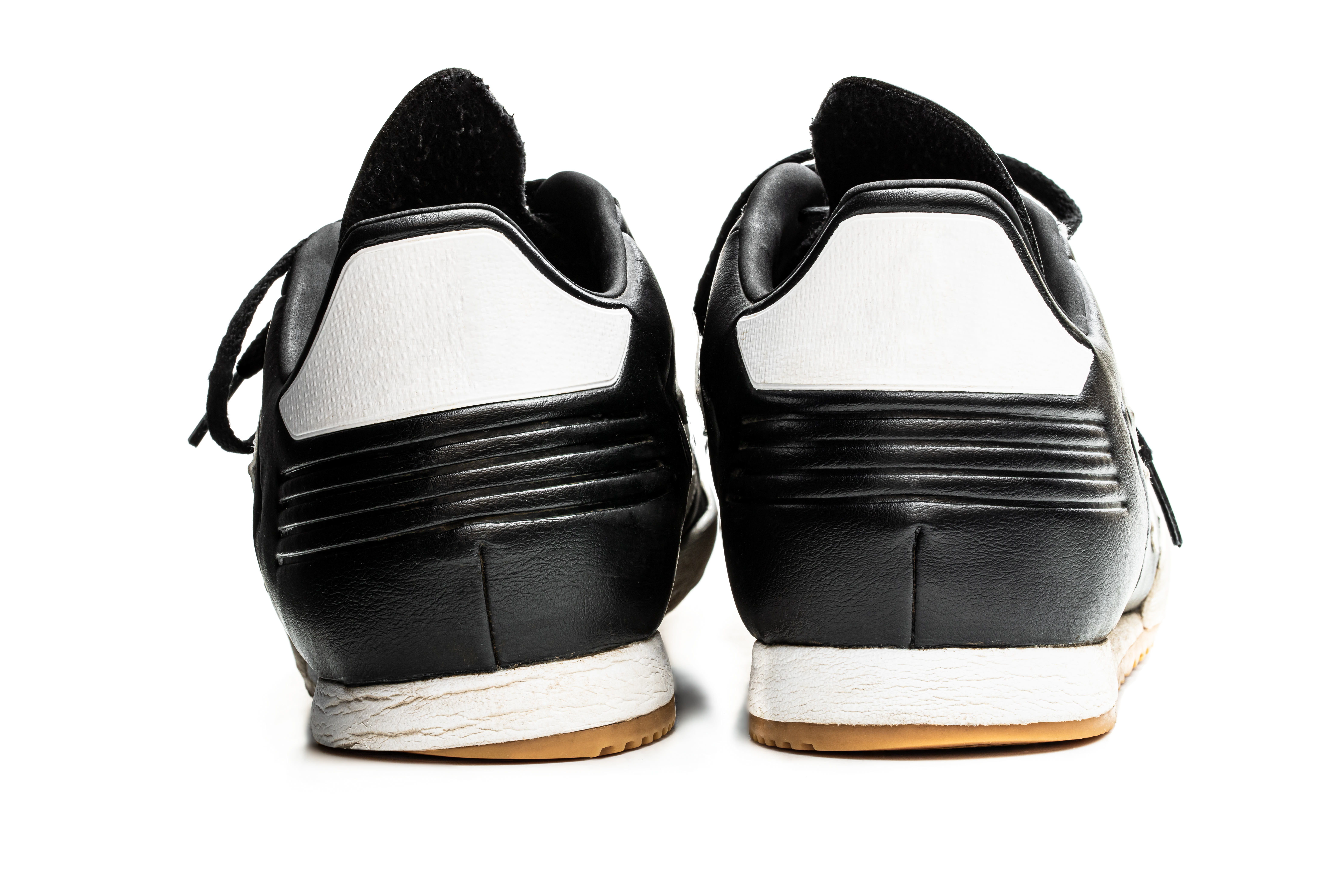 Left Right Shoe What Shoe Wear Patterns Mean About Your Walking Stride
