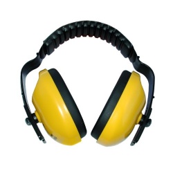 UCi SNR 25 Deluxe Earmuffs