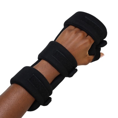 SoftPro Functional Resting Hand Splint | Health and Care