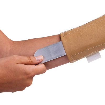 BeneCare Neoprene Thumb/Wrist Support (Open Thumb)
