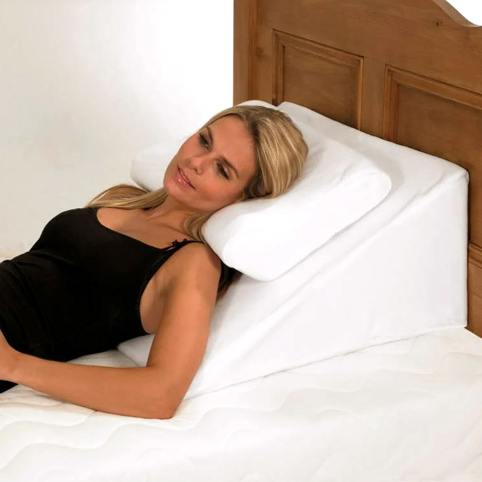 Harley Bed Relaxer White Bed Wedge Pillow