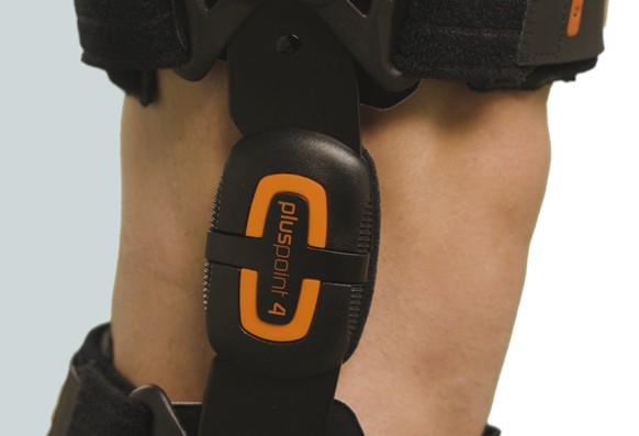 Air Cushioned Condyle Joint on CI Knee Stability Brace