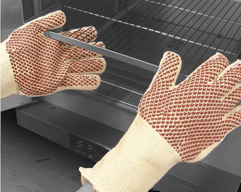 Dexterity of the Polyco Oven Gloves with Fingers