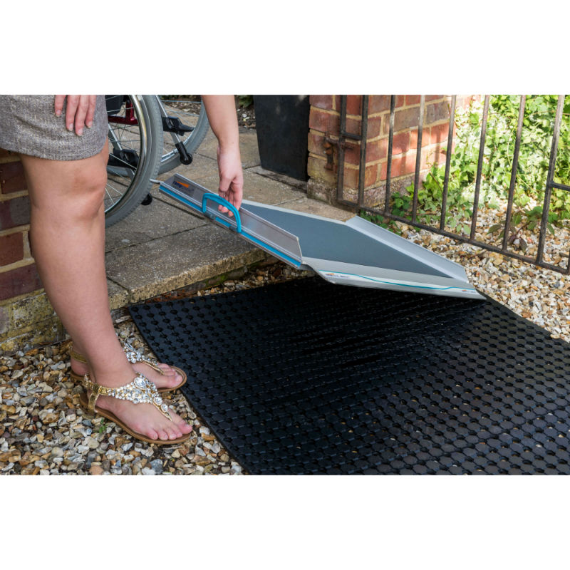 Aerolight-Classic Wheelchair Ramp | Health and Care