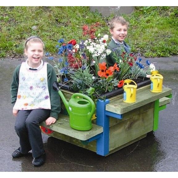 Six Planter Gardening Box with Benches