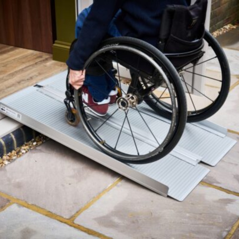 Metro MFR Portable Wheelchair Ramp | Health and Care