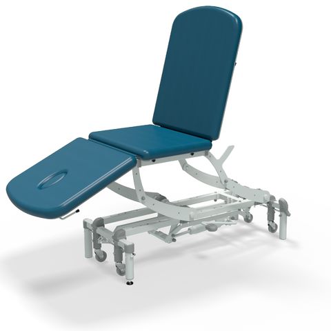 SEERS Clinnova Therapy Three-Section Classic Hydraulic Couch with Standard Head
