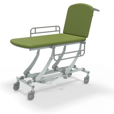SEERS Clinnova Mobile Two-Section Classic Hydraulic Couch with Side Rails (IBC)
