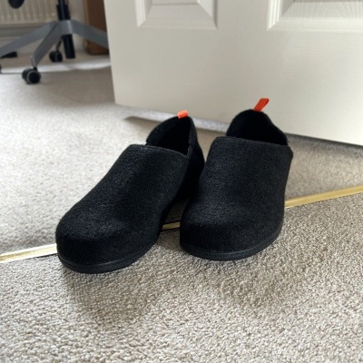 Zullaz 3.0 Orthopaedic Slippers (Black)