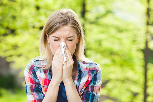 Treat Allergies and Sinus Problems with Nasal Irrigation